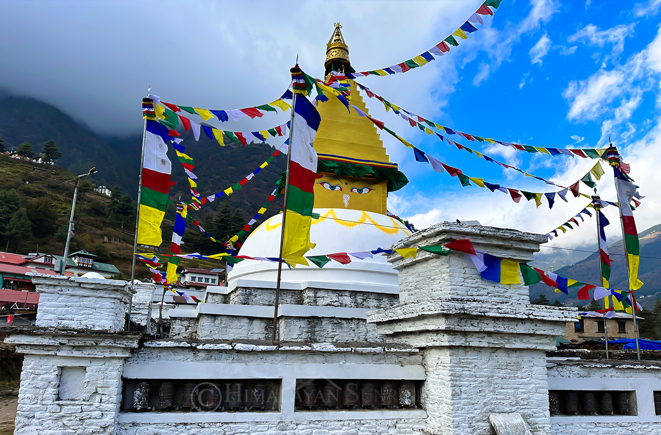 CLASSIC EVEREST TREKKING